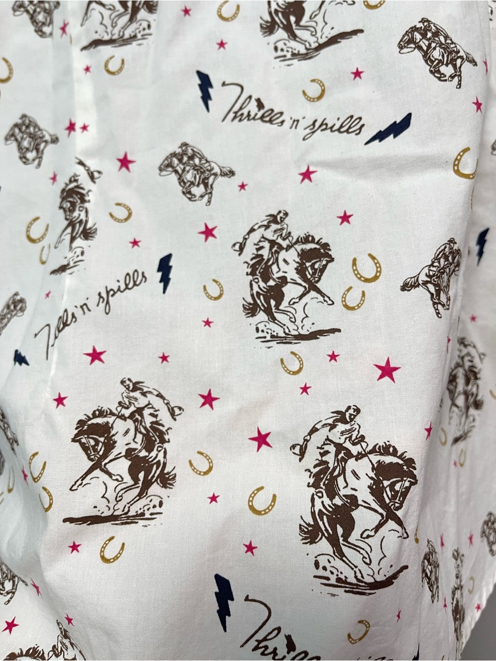 Ariat White Western Print Button-Up Shirt - Picture 7 of 8